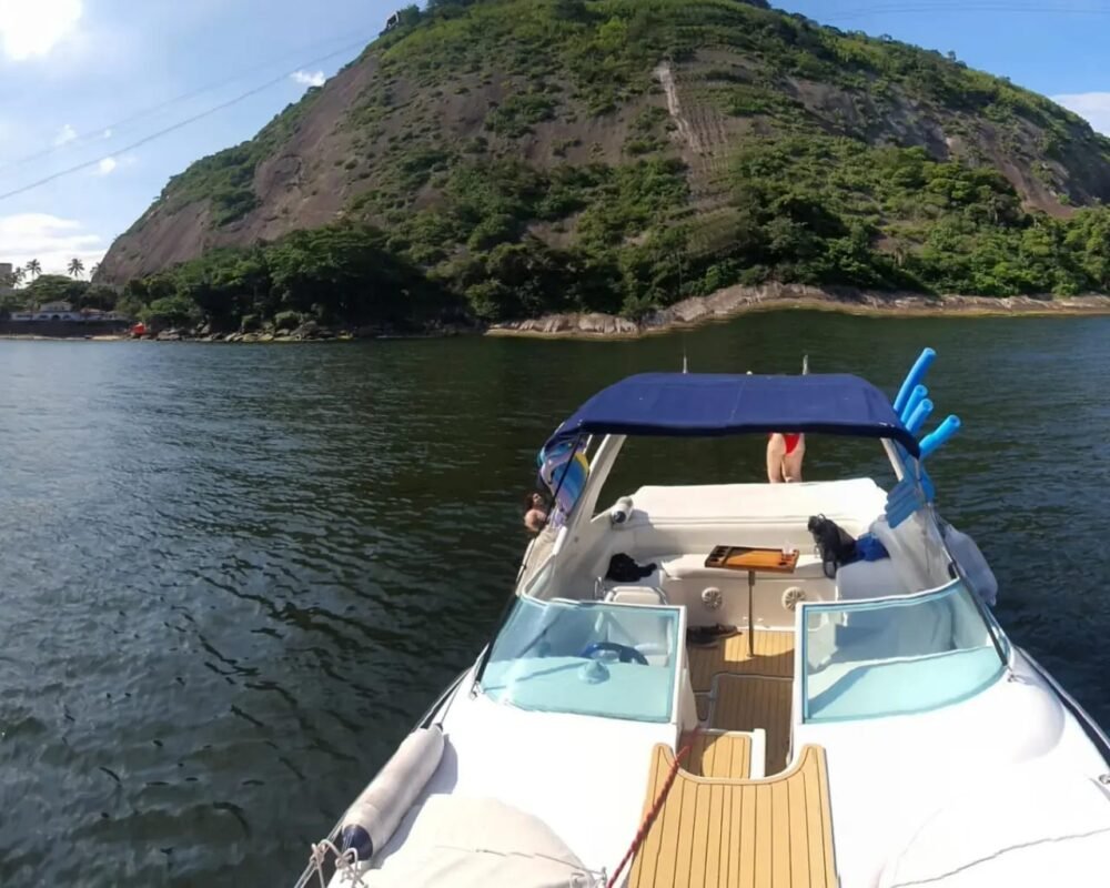 Lancha Real 29 - Bacanaboat - Barco em Paraty