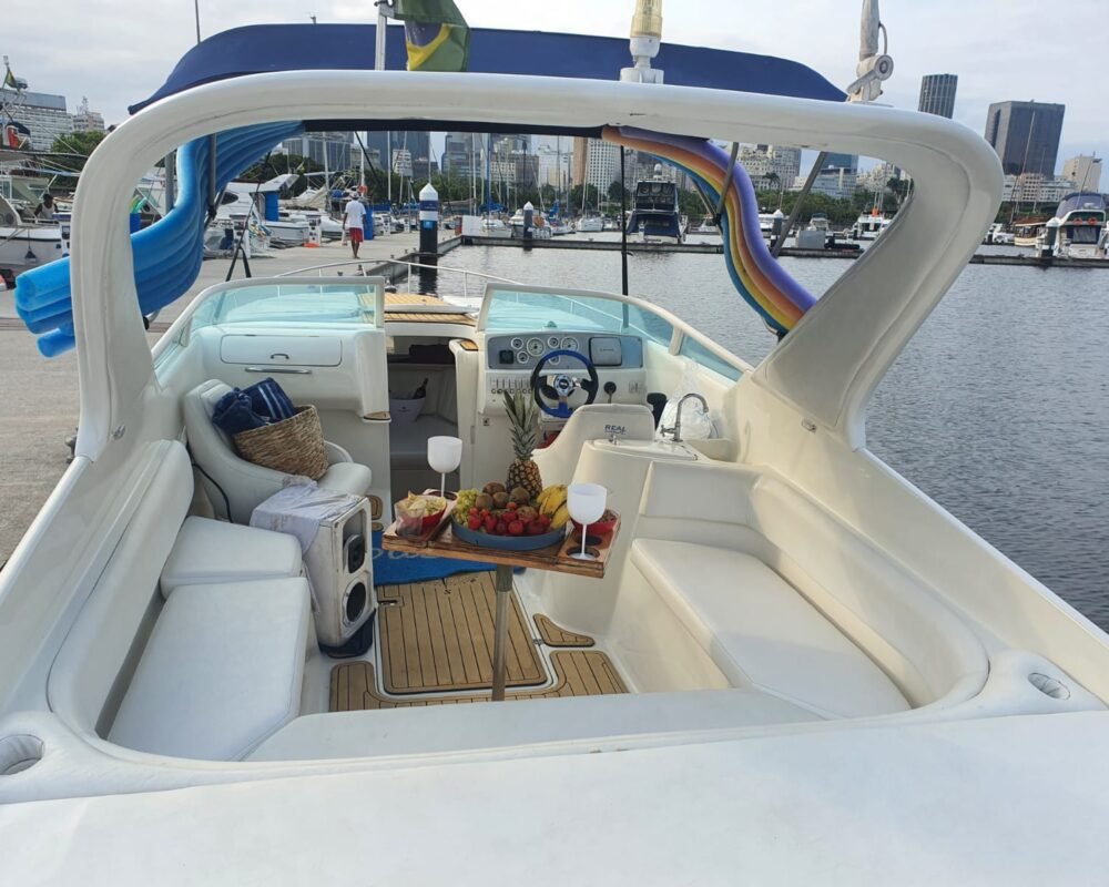 Lancha Real 29 - Bacanaboat - Barco em Paraty