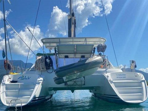 Catamarã à Vela Lagoon 380