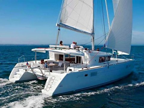 Catamarã à Vela Lagoon 450 em Angra dos Reis, Ilha Grande