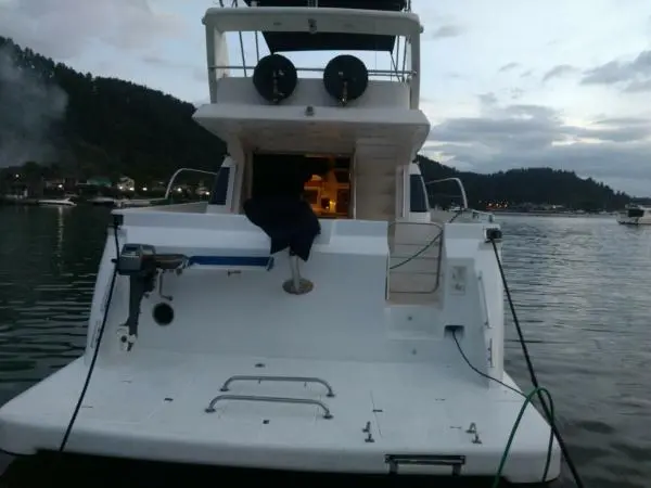 Lancha Technema 65
