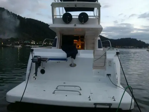 Lancha Technema 65
