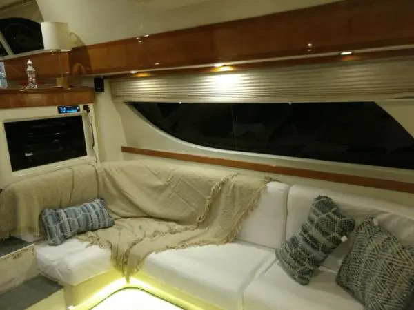 Lancha Technema 65