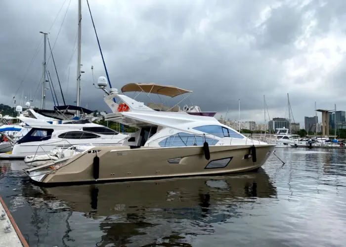 Lancha Intermarine BMW 55