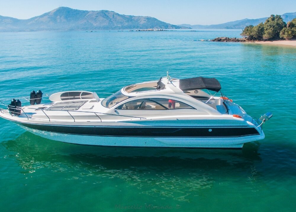 Lancha Pershing 52