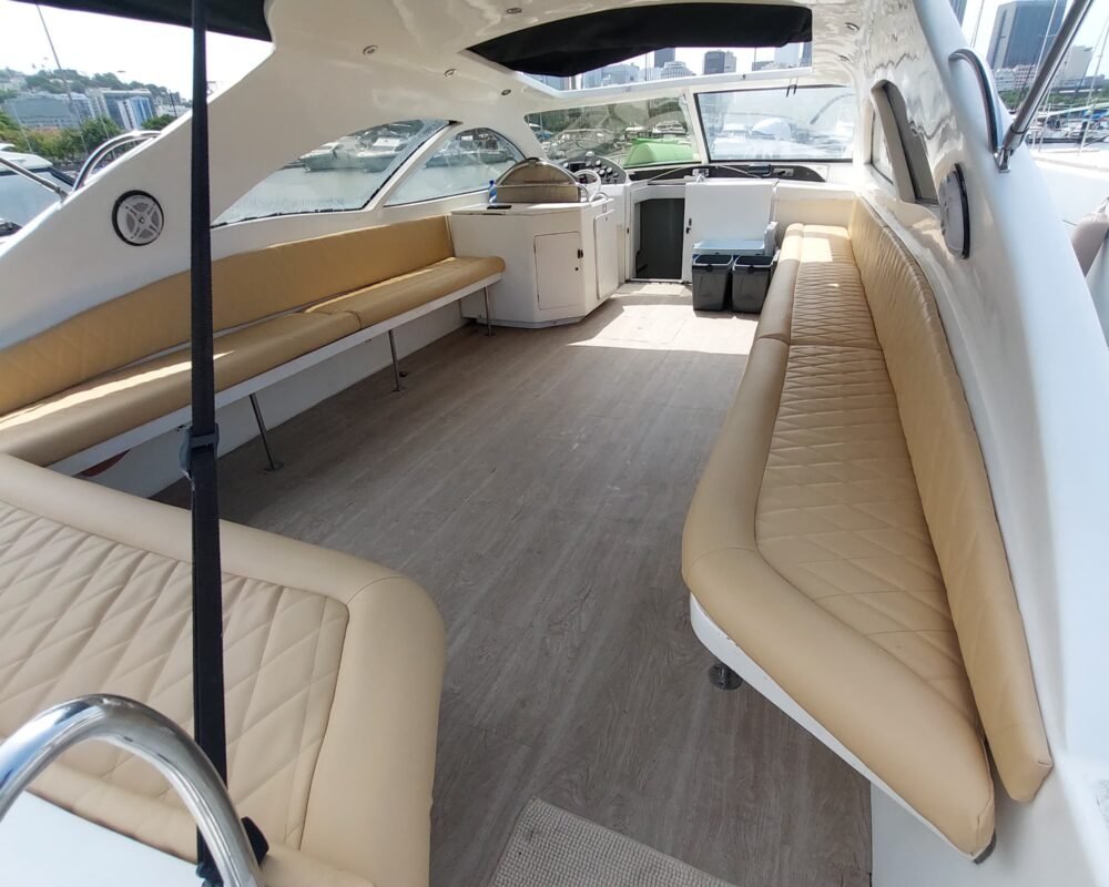 Lancha Pershing 52