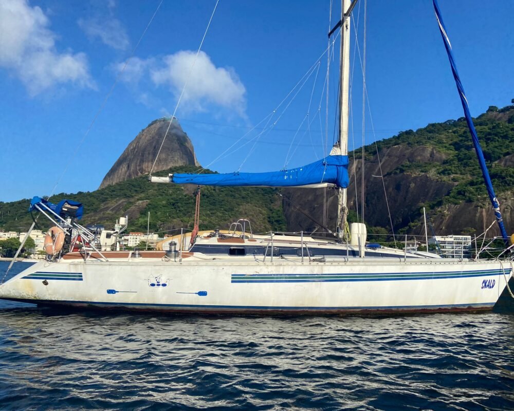 Veleiro Fast 395