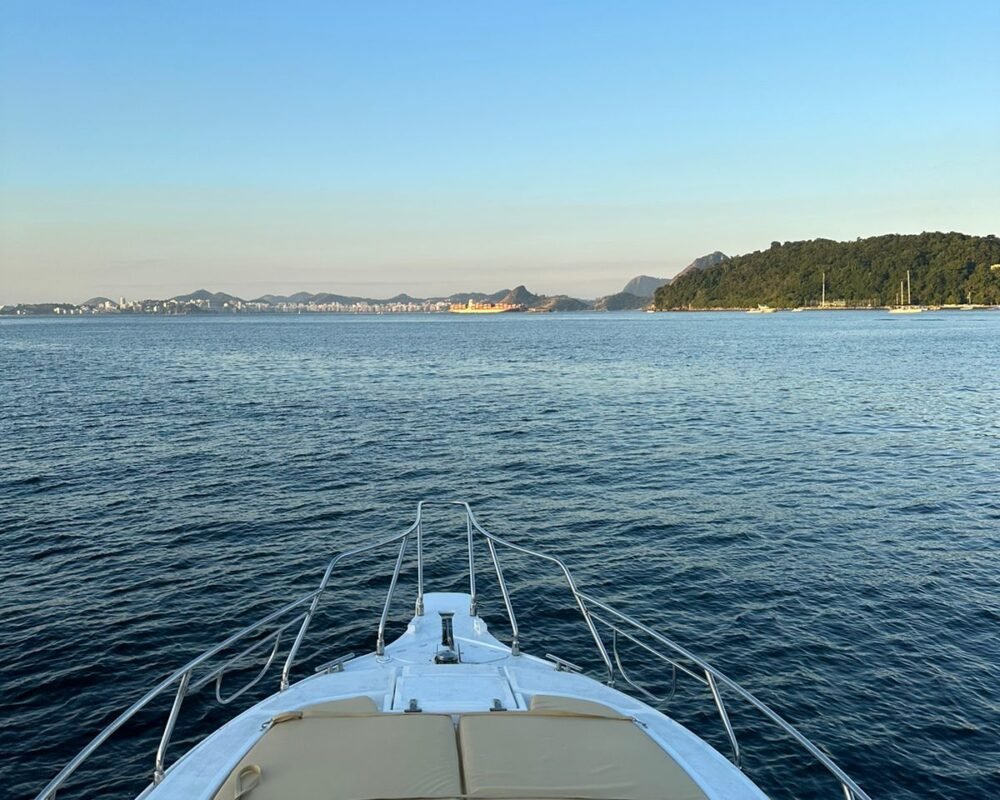 Lancha Oceanic 36 Plus