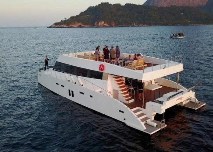 catamarã Alquiler de Barcos en Brasil Praia Vermelha Aluguel de Barco rio de janeiro angra dos reis