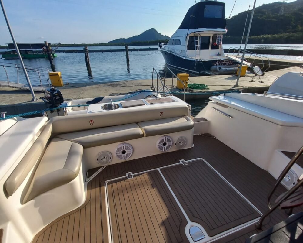 Lancha Azimut 400 Full