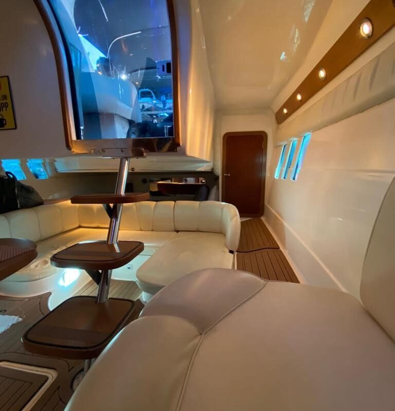 Interior do barco
