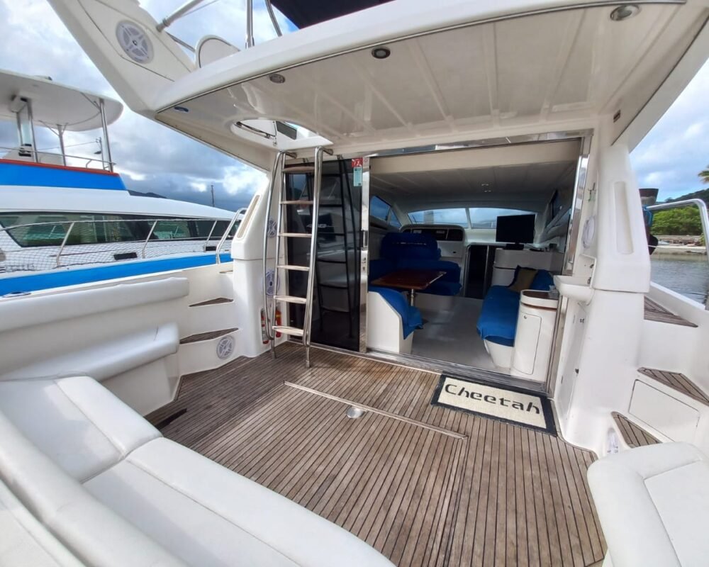 Lancha Intermarine 440 Full
