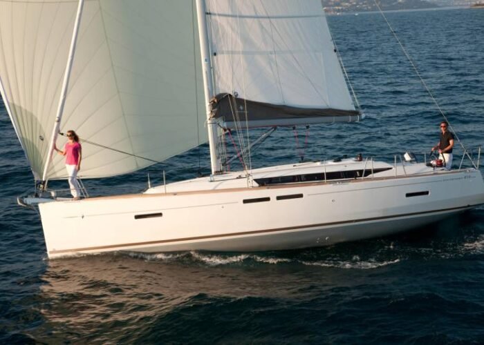 Veleiro Jeanneau 419