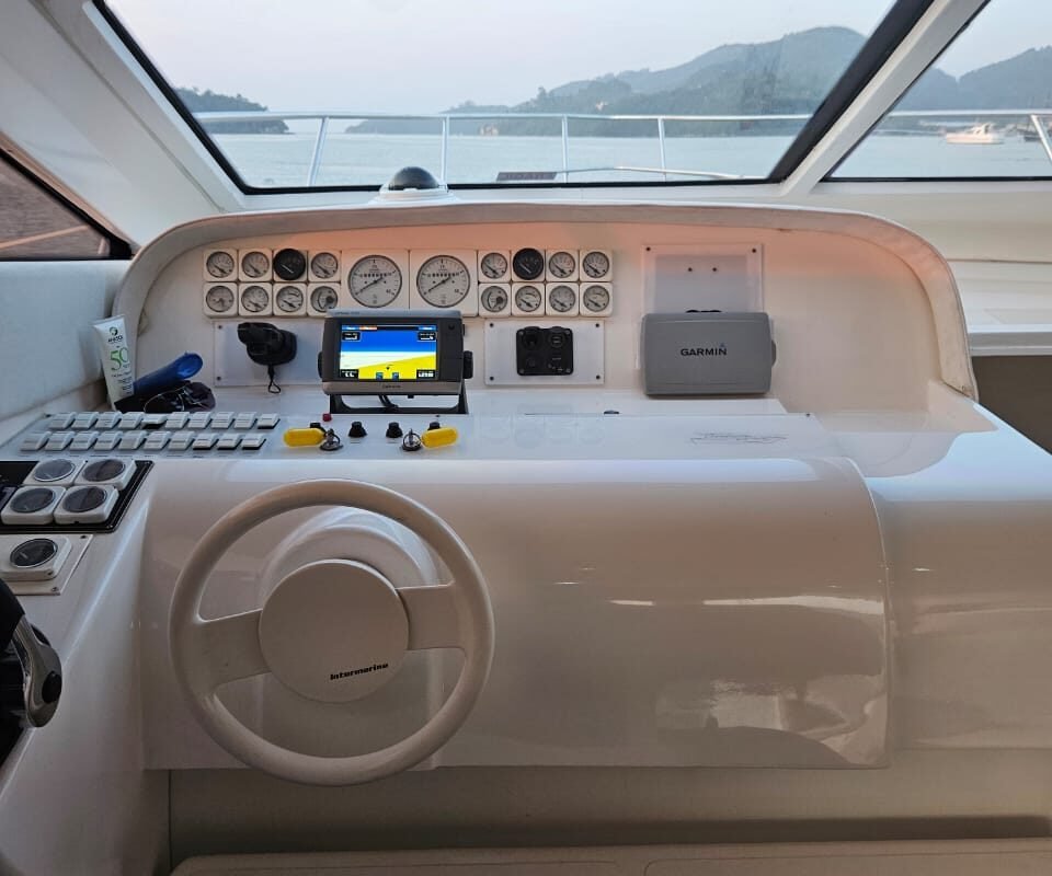 Lancha Intermarine 44 Full - Hakuna Matata