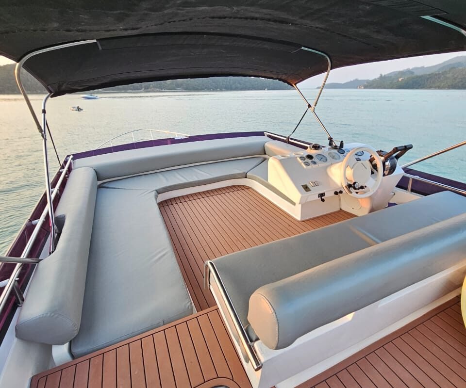 Lancha Intermarine 44 Full - Hakuna Matata