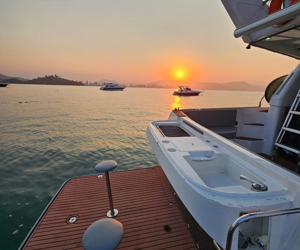 Lancha Intermarine 44 Full - Hakuna Matata
