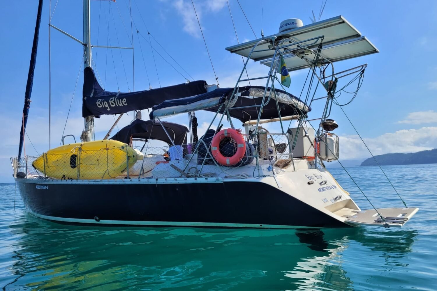 Aluguel e passeio de Veleiro MB 45 em Angra dos Reis e Paraty.