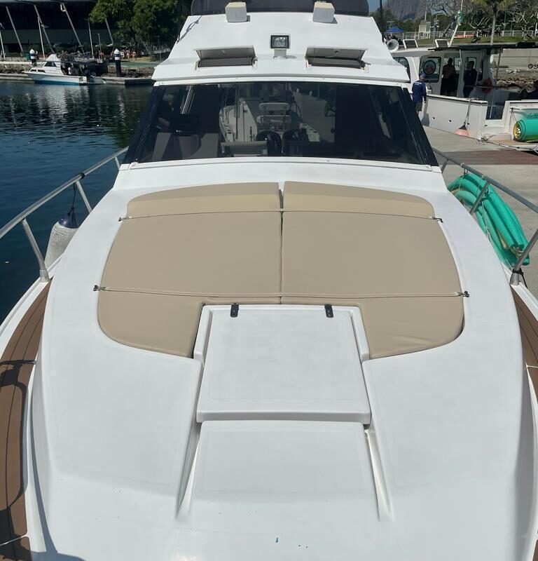 Lancha Oceanic 36 no RJ