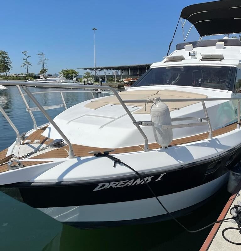 Lancha Oceanic 36 no RJ