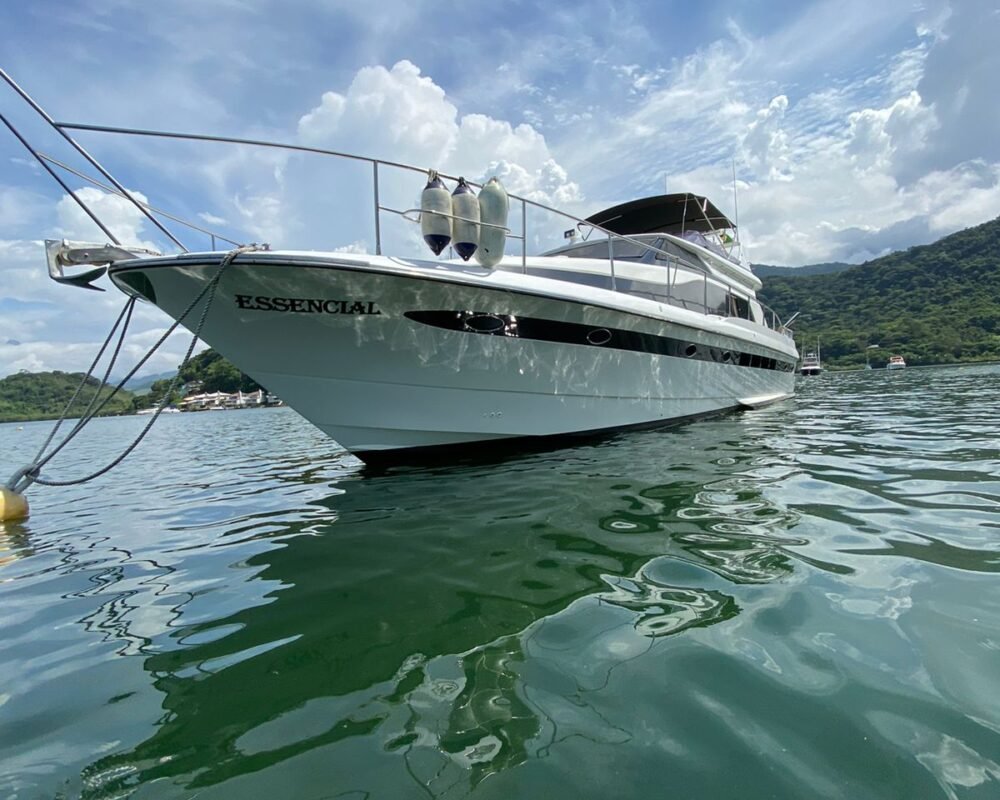 Yacht Carbrasmar 66
