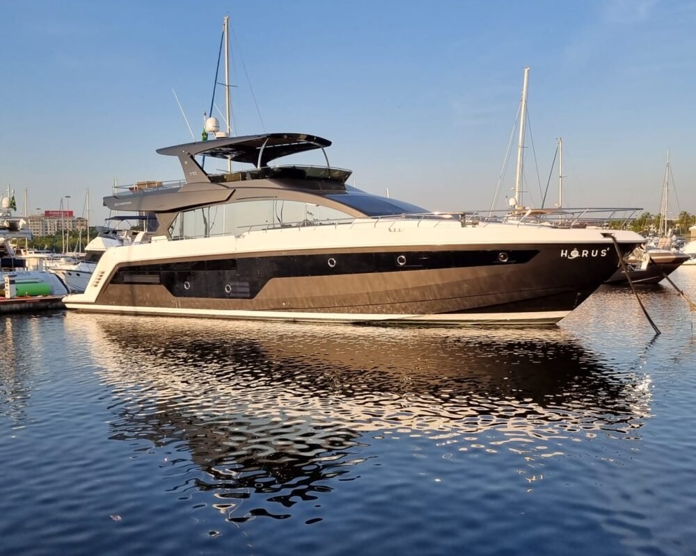 Iate Schaefer 77 - Hórus - Barco Lancha Yacht no Rio de Janeiro e Niterói