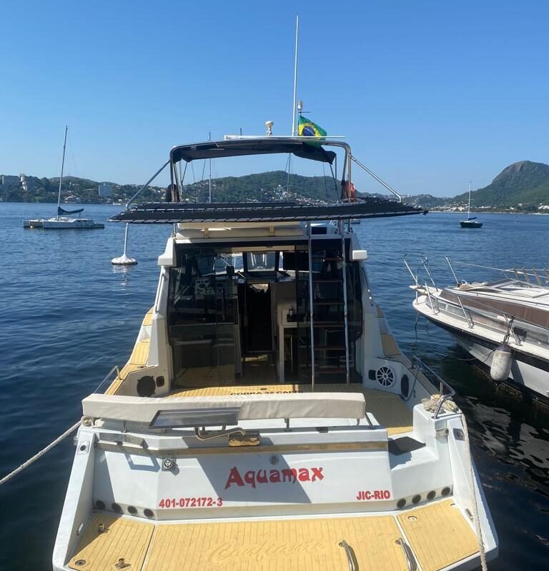 Lancha Cobra Capri 32 - Aquamax - Barco Rio de Janeiro Niterói