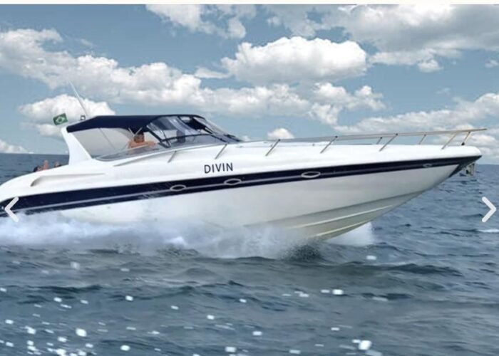 Lancha Runner 38 - Divin - Barco na Barra da Tijuca (1)