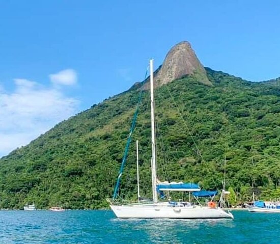 Veleiro 395 em Paraty - Barco - Aires