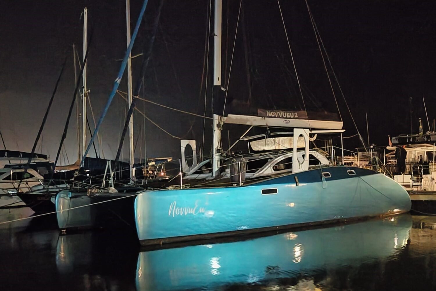 Catamarã à Vela 41 - Novvueu - Barco Veleiro em Paraty